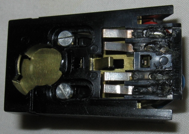 Headshell Contact Side View